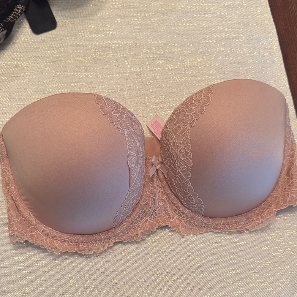 Victoria's Secret Blush Lace Strapless Bra